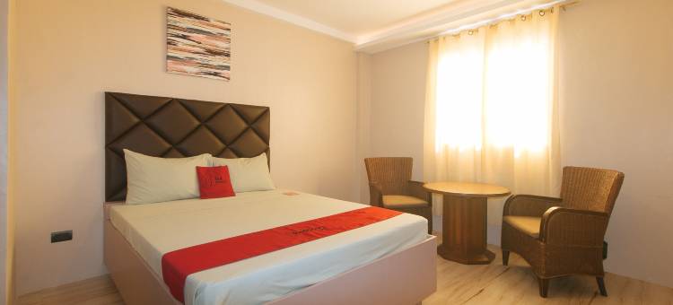RedDoorz Plus @ Seventy Five Inn Near Manila Airport图片