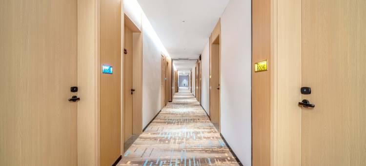 宜徕居酒店(台州路桥机场飞跃科创园店)图片