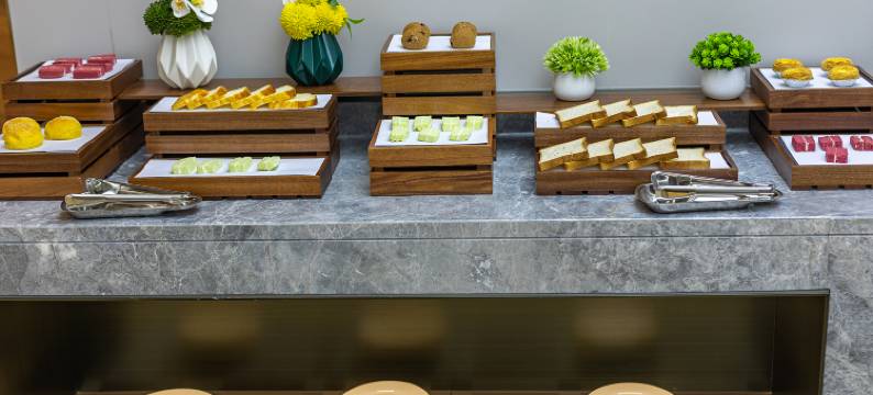 华城国际酒店(襄阳沃尔玛民发广场店)图片