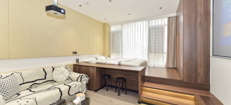 鸣茜·Mia美宿(凯里方圆荟购物中心店)图片