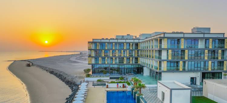 米尔法海湾酒店(Beach Bay Hotel Mirfa)图片