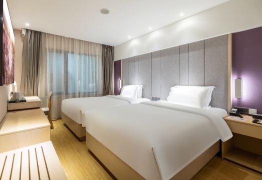 Lavande Hotel Hotel Overview