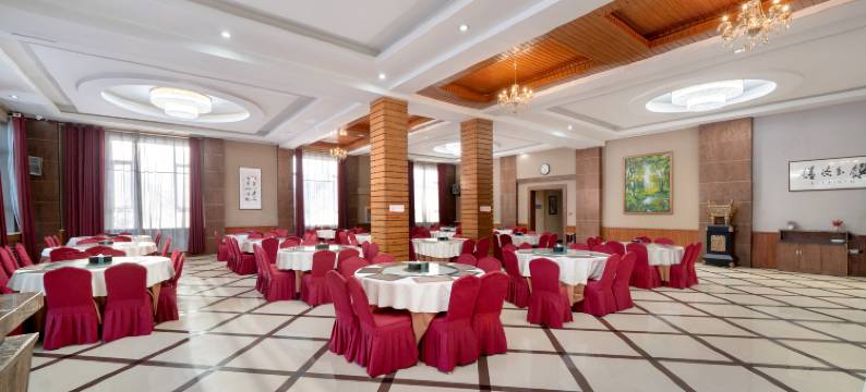 漠河红金鼎大酒店图片