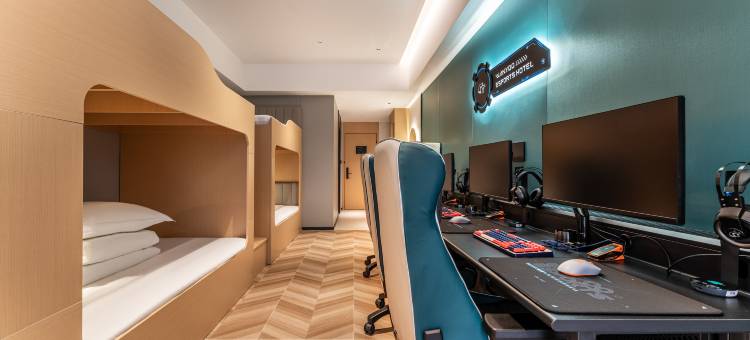 网鱼电竞酒店(成都双流机场韩国城店)图片