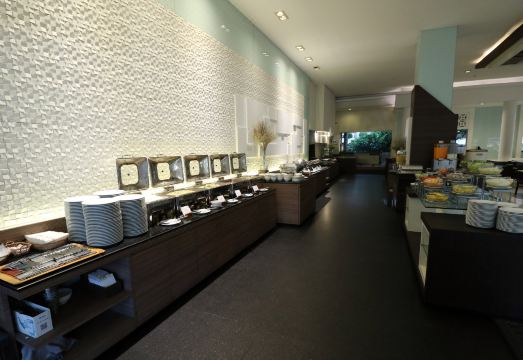 The Cha Am Methavalai Hotel Hotel Overview