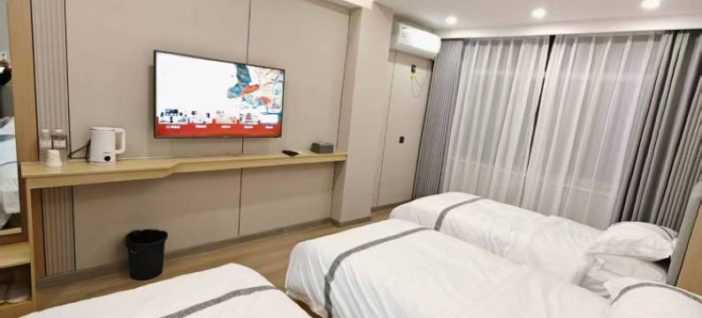 陇南温泽酒店(高铁站市第一人民医院店)图片