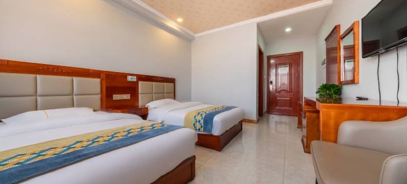 乌兰布统云游轻奢酒店图片