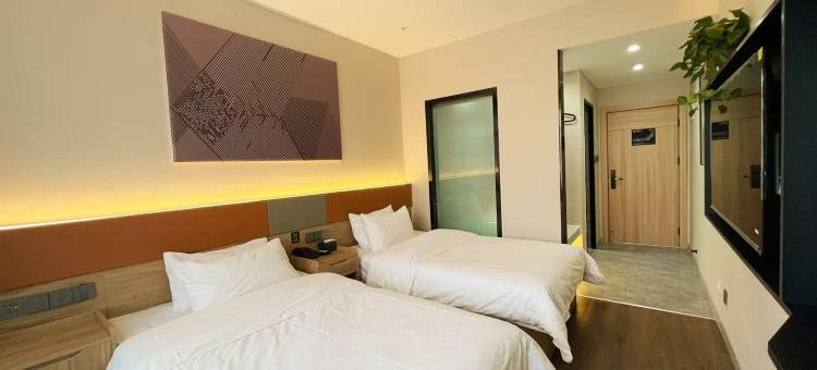 IU酒店(格尔木黄河路店)图片