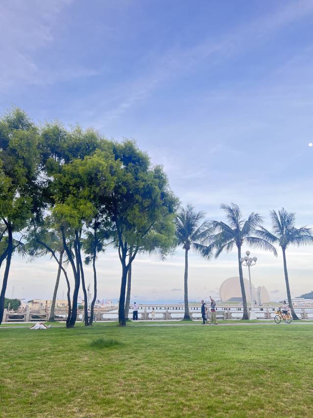 丽怡酒店(珠海情侣中路日月贝大剧院店)图片