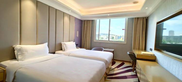 宏富酒店(咸宁湖北科技学院店)图片