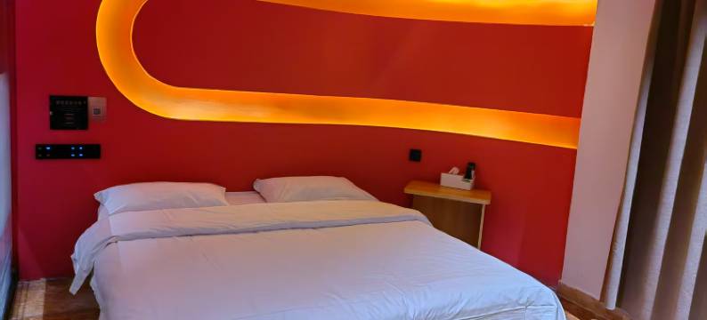 禧悦酒店(巴彦淖尔市临河区人民公园店)图片