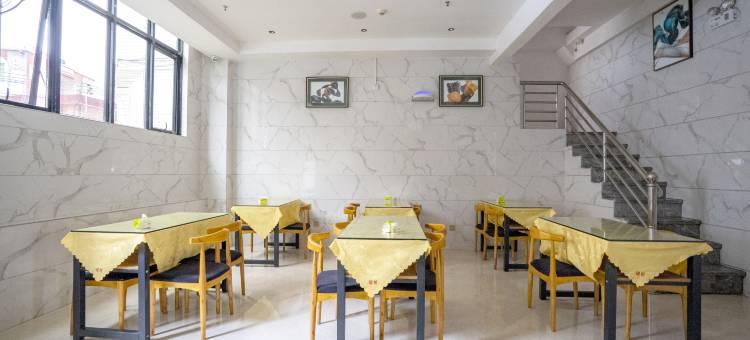 羽梵酒店(高州城东客运站店)图片