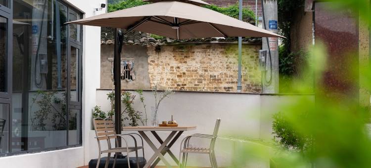 花筑·雨果山隐 | 泳池庭院·观景度假美宿(月亮湾景区店)图片