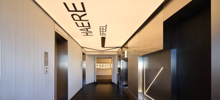 SFEEL设计师酒店(贵阳黔灵山公园喷水池店)图片