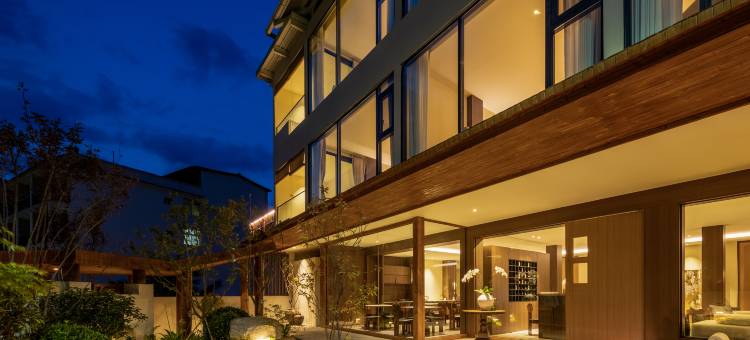 云漫温泉度假酒店(海螺沟冰川森林公园店)图片