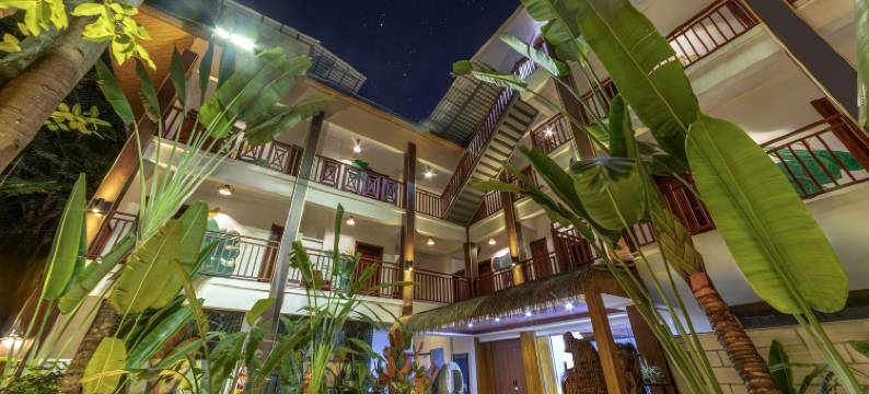 薇·倾城花园酒店(西双版纳景洪市告庄西双景星光夜市店)图片