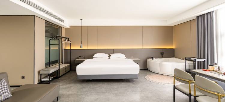 安龙瑞驰·美居智能酒店图片