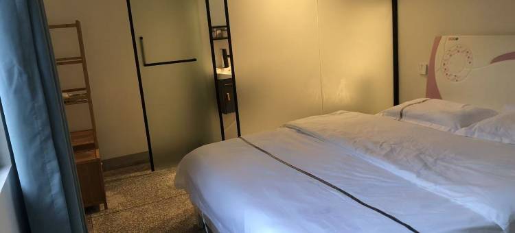 上.下西河归园民宿图片