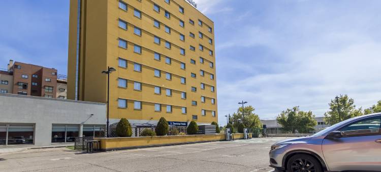 马德里阿尔卡拉德埃纳雷斯康铂酒店(Travelodge Madrid Alcala de Henares)图片