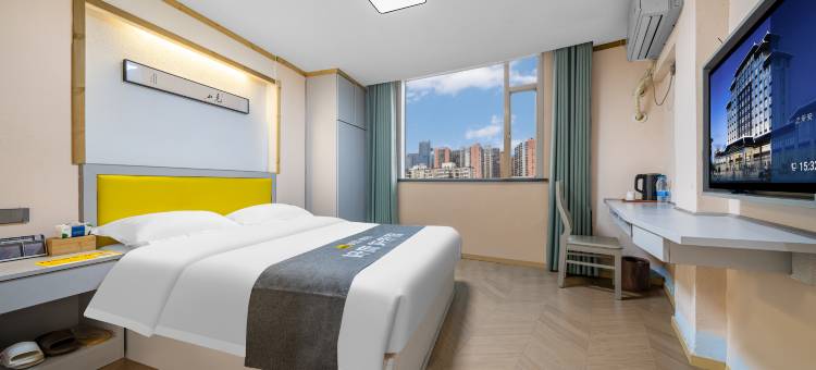 安啦民潮酒店(咸宁沃尔玛店)图片