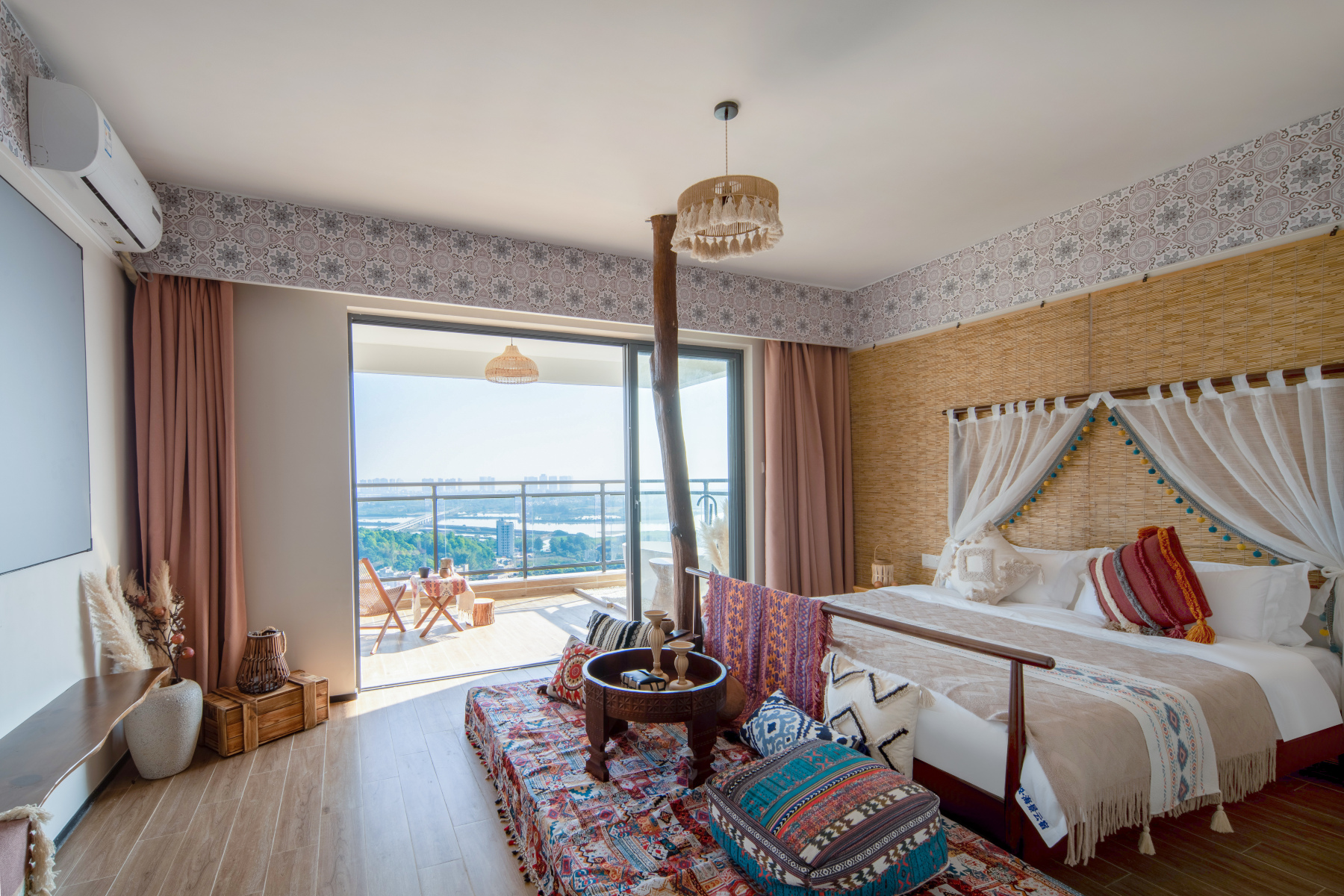 Shuangyue Bay Qiyue Sunset Cloud HomestayHotel Overview