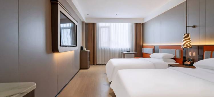 亚悦酒店(芦田工业园店)图片