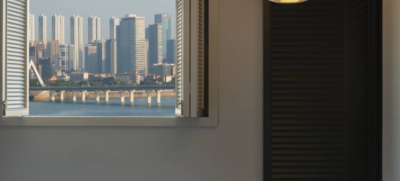 SFEEL设计师酒店(长沙滨江新城渔人码头店)图片