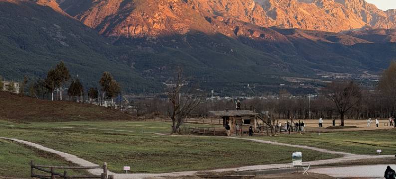 糊涂窝臻享牧场民宿(白沙古镇店)图片