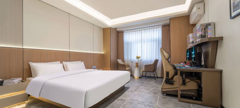 雷神电竞酒店(吴忠万达广场店)图片