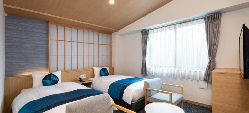 铃 仁王门(Rinn Niomon)图片