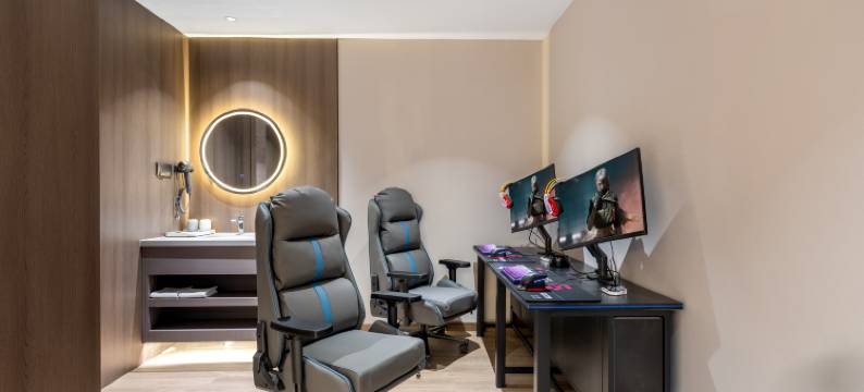 地平线电竞酒店(靖江德诚城市广场上海城店)图片