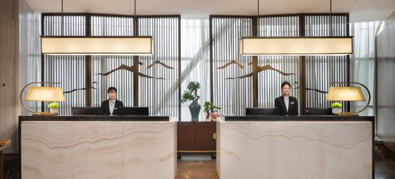 ECHENG丨怡程酒店(柳州五星步行商业街银泰城店)图片