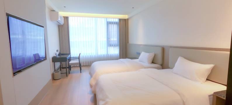 雷家庭院民宿(米易易园公园店)图片