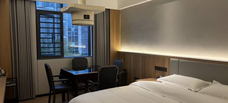 陌上轻居酒店图片