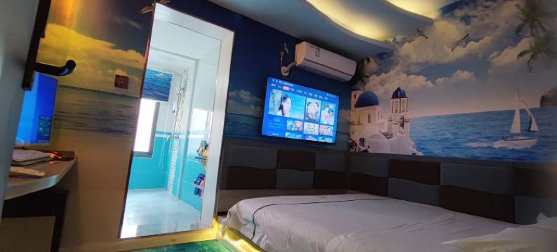 77主题电竞酒店(湖北工程学院店)图片