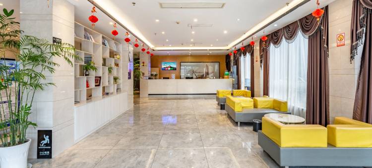 光刃电竞酒店(鹰潭余江火车站店)图片