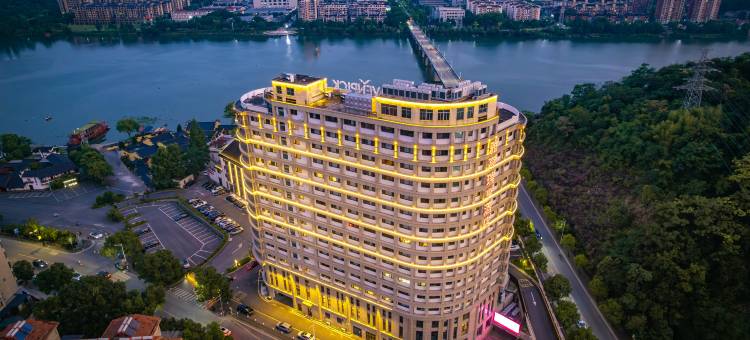 杭州建德雅高瑞享酒店(严州古城店)图片