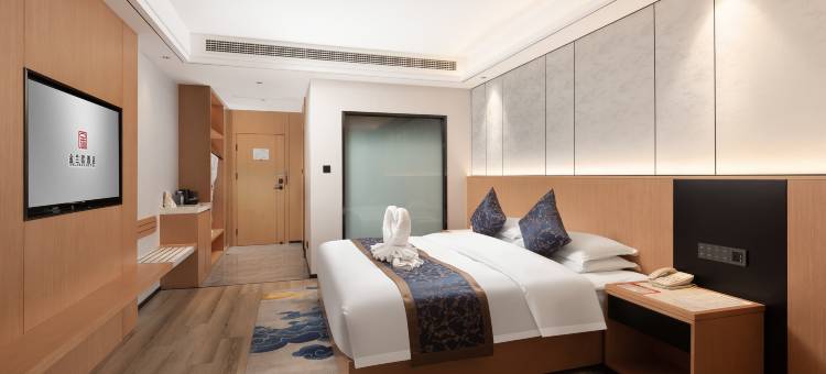 金兰欧酒店(平昌春光苑商业步行街店)图片