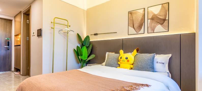 华之居酒店(郑州高铁东站华润时代广场店)图片