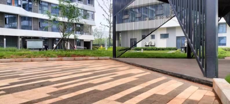 卡尔电竞酒店(南昌西站国际体育中心店)图片