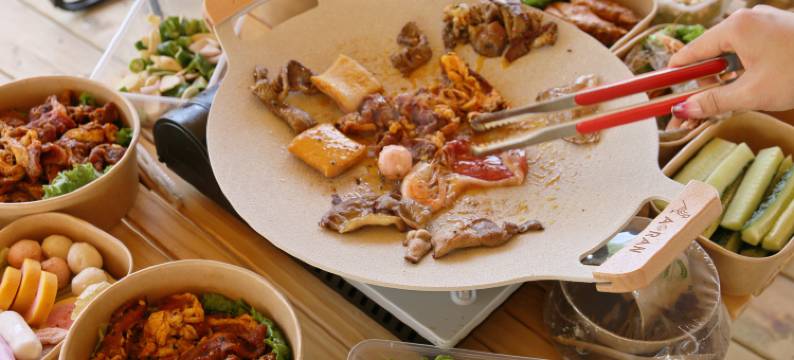 青海湖呷布哒野奢露营民宿图片