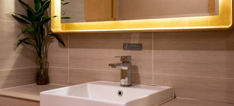 全际商旅酒店(曲靖麒麟花园店)图片