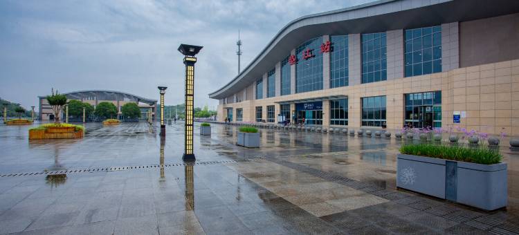 垫江多福乐酒店(高铁站店)图片