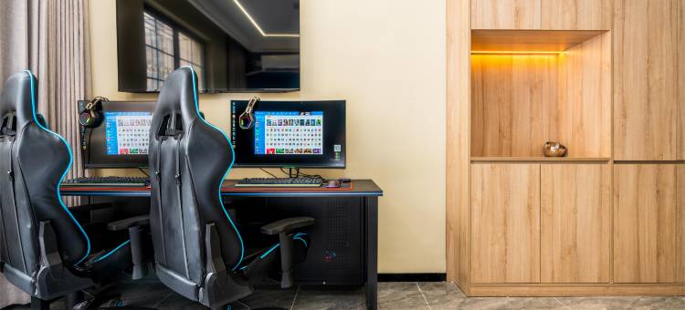 飞达电竞酒店(上海杨高南路店)图片