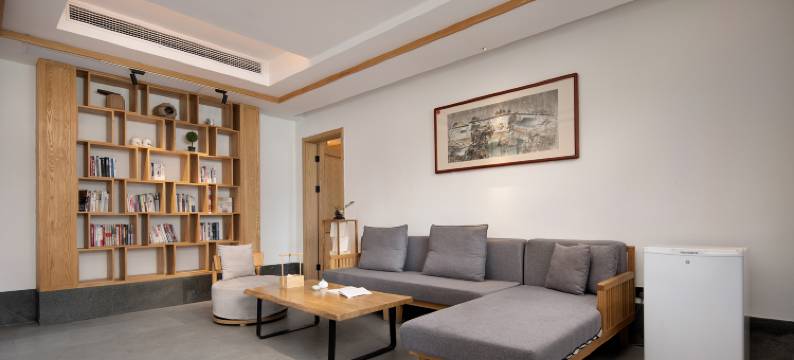 华雅·云缦酒店(岳阳楼区火车站店)图片