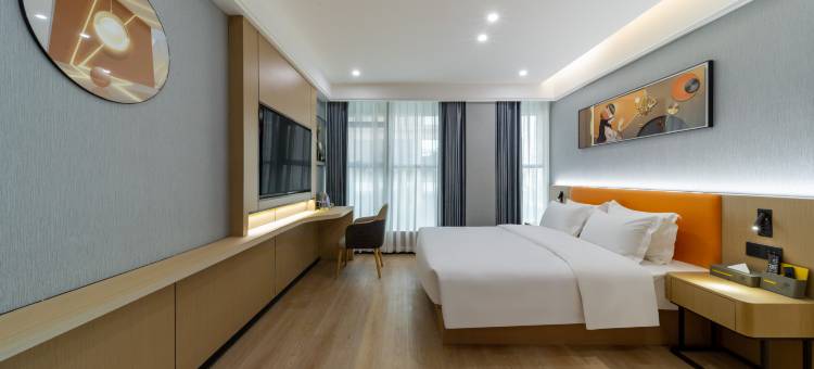 雲吉轻居酒店(南部县县政府店)图片