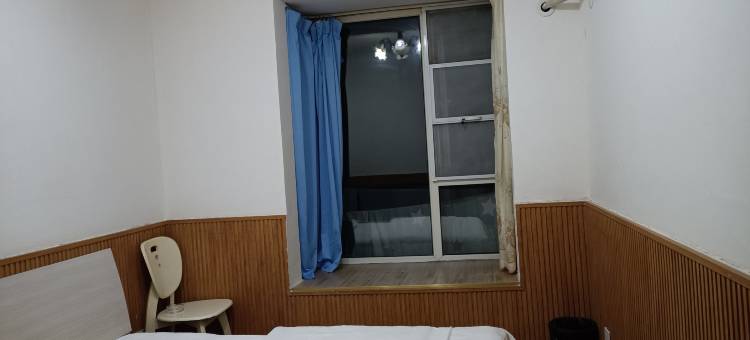 成都清风民宿(尚锦路地铁站店)图片