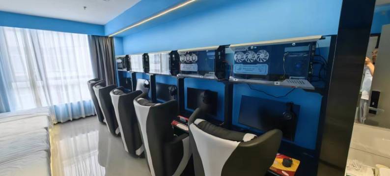 龙猫电竞酒店图片