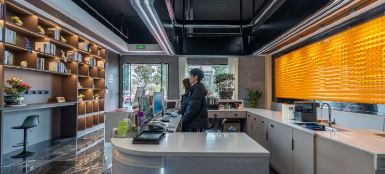 花与别宿酒店(宜都新客运中心店)图片