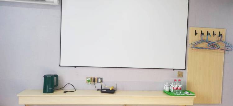 茂名富华商务酒店(钟鼓楼店)图片